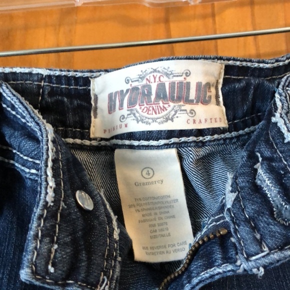 Hydraulic Gramercy Denim Jean Capris 4 - Picture 7 of 7